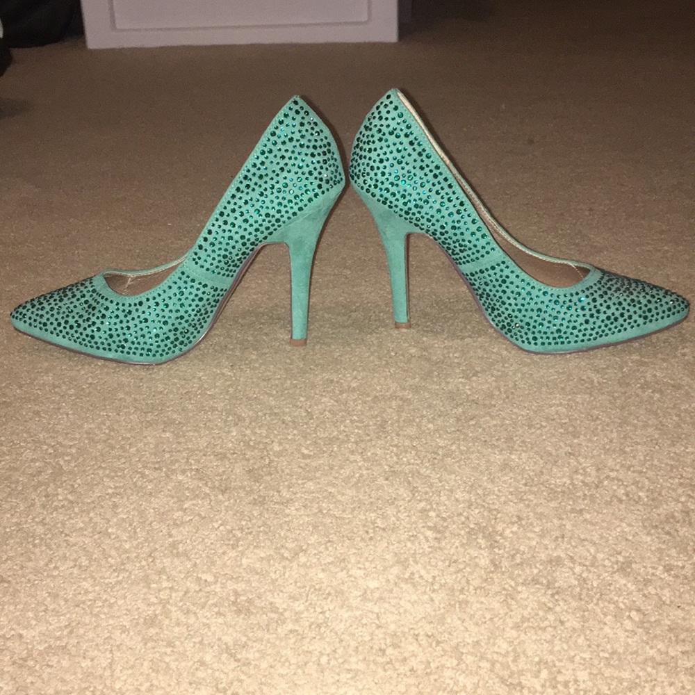 Like New Turquoise Heel Size 8